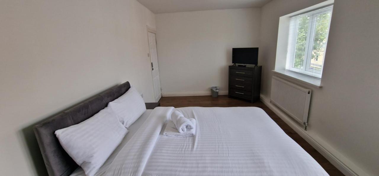 Apartment In Wakefield City Centre ภายนอก รูปภาพ